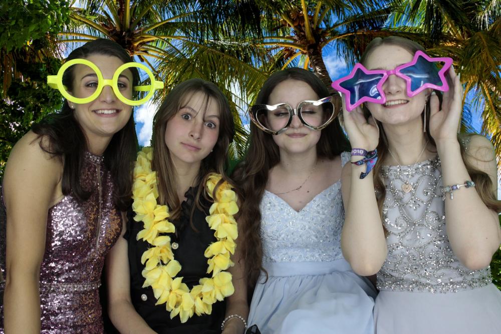 Silvermere Notre Dame  | View more photos from the event at gallery.myphotoboothexperience.co.uk/u/MyPhotoBoothExperienceLtd/Silvermere-Notre-Dame